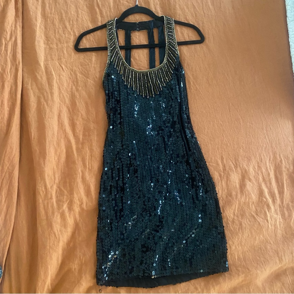 Black sequin cocktail dress w/gold accents, Laurence Kazar New York petite small